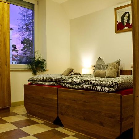 Hostel Kl17 Ostel Doebeln Exteriér fotografie
