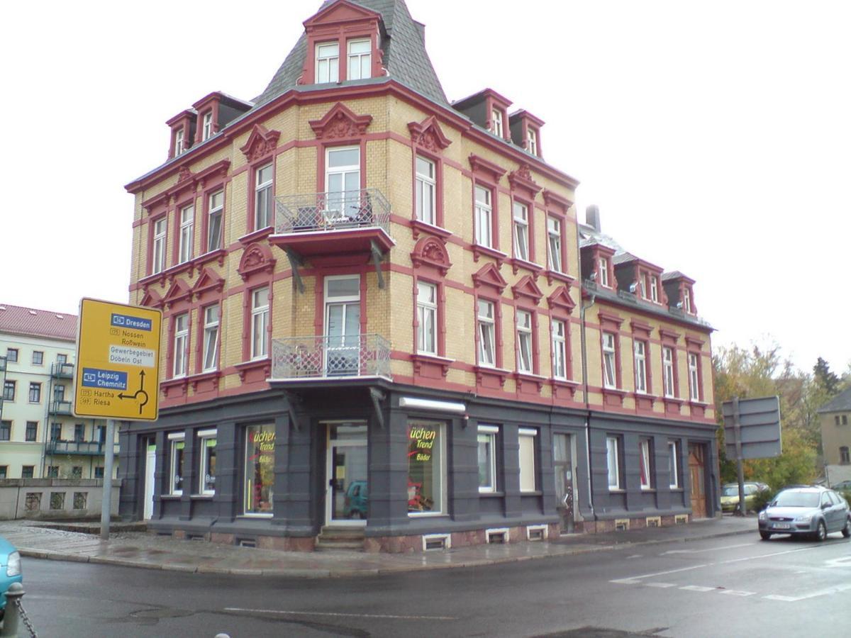 Hostel Kl17 Ostel Doebeln Exteriér fotografie